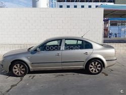 Beige Usado 2005 Skoda Superb Classic Berlina | 2500 €