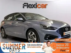 Gris / plata Usado 2024 Hyundai i30 Berlina | 20.790 € (Precio justo)