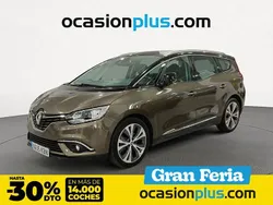 Marrón Usado 2017 Renault Scénic IV Zen Monovolumen | 15.800 € (Un poco caro)