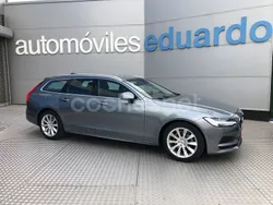 Gris / plata Usado 2019 Volvo V90 Momentum Familiar | 27.800 € (Precio justo)