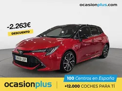 Rojo Usado 2019 Toyota Corolla Berlina | 24.900 € (Un poco caro)