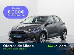 Gris / plata Usado 2024 Toyota Yaris Hybrid Active Berlina | 20.490 € (Buen precio)