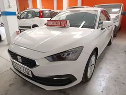 Blanco Usado 2021 Seat Leon Style | 15.500 € (Precio justo)