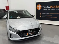 Gris / plata Usado 2021 Hyundai i20 Berlina | 15.990 € (Precio justo)