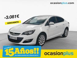 Blanco Usado 2018 Opel Astra Elegance Berlina | 10.250 € (Precio justo)