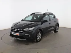 Gris Usado 2022 Dacia Sandero Essentiel Utilitario | 15.299 € (Precio justo)