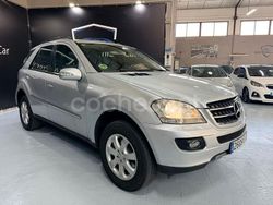 Gris / plata Usado 2006 Mercedes ML320 SUV | 8999 € (Precio justo)