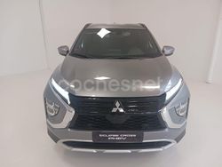 Gris / plata Usado 2025 Mitsubishi Eclipse Cross SUV | 33.600 €