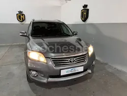 Gris / plata Usado 2010 Toyota RAV4 Executive SUV | 14.000 € (Precio justo)