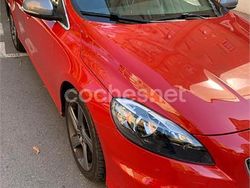 Rojo Usado 2016 Volvo V40 R-Design Momentum Berlina | 10.000 € (Super precio)