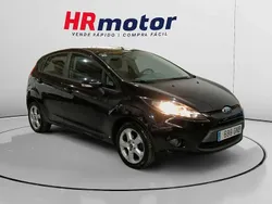 Gris Usado 2009 Ford Fiesta Trend Utilitario | 5990 € (Precio justo)