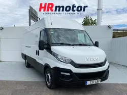 Blanco Usado 2019 Iveco Daily Van | 21.220 € (Buen precio)
