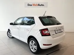 Blanco Usado 2021 Skoda Fabia Ambition | 14.990 € (Precio justo)
