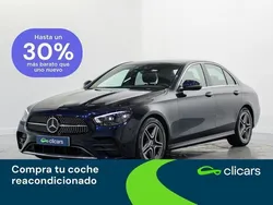 Azul Usado 2021 Mercedes E220 Berlina | 38.490 € (Un poco caro)
