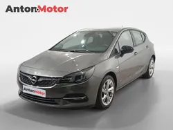 Gris Usado 2021 Opel Astra Design & Tech Berlina | 16.490 € (Un poco caro)