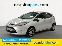Gris Usado 2012 Ford Fiesta Trend Utilitario | 5900 € (Precio justo)
