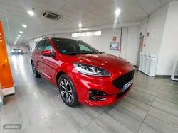 Rojo Usado 2020 Ford Kuga ST-Line X SUV | 18.995 € (Precio justo)