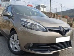 Marrón Usado 2012 Renault Scénic III Business Monovolumen | 10.500 € (Un poco caro)
