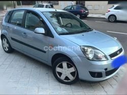 Azul Usado 2006 Ford Fiesta Trend Utilitario | 3990 € (Precio justo)