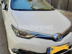 Blanco Usado 2018 Toyota Auris Hybrid Advance Familiar | 11.800 € (Precio justo)