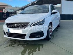 Blanco Usado 2019 Peugeot 308 Allure Familiar | 9250 € (Precio justo)