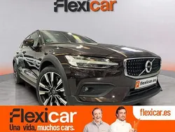 Marrón Usado 2019 Volvo V60 R-Design Momentum Familiar | 29.990 €