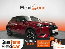 Rojo Usado 2023 DS Automobiles DS3 Crossback E-Tense Opera SUV | 20.290 €