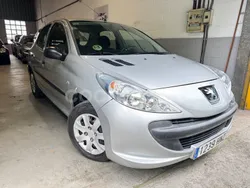 Gris / plata Usado 2013 Peugeot 206+ Utilitario | 5690 € (Precio justo)
