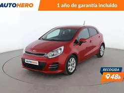 Rojo Usado 2015 Kia Rio Berlina | 8299 € (Precio justo)