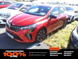 Rojo Usado 2024 Renault Clio V Techno Berlina | 16.450 € (Precio justo)