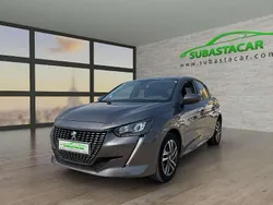 Gris Usado 2020 Peugeot 208 Allure Utilitario | 9132 € (Super precio)