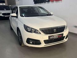 Blanco Usado 2021 Peugeot 308 Style Utilitario | 11.199 € (Un poco caro)