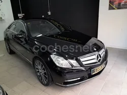 Negro Usado 2011 Mercedes E220 Elegance Coupe | 21.900 € (Caro)