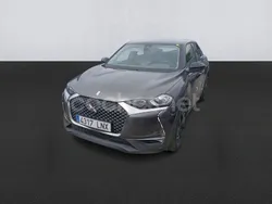 Gris / plata Usado 2021 DS Automobiles DS3 Crossback So Chic SUV | 16.000 € (Precio justo)