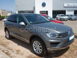 Gris / plata Usado 2017 VW Touareg SUV | 17.500 € (Caro)
