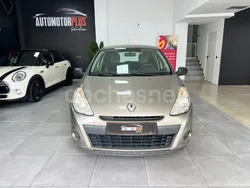 Beige Usado 2010 Renault Clio II Expression Berlina | 4999 € (Precio justo)