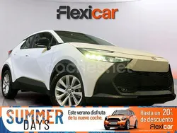 Blanco Usado 2025 Toyota C-HR Active SUV | 30.290 € (Precio justo)