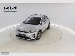 Plateado Usado 2024 Kia Stonic SUV | 18.799 € (Precio justo)