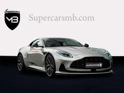 Gris Usado 2024 Aston Martin DB12 Coupe | 263.900 € (Precio justo)