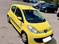 Amarillo Usado 2007 Peugeot 107 Utilitario | 3999 € (Precio justo)