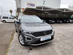 Gris / plata Usado 2021 VW T-Roc Sportline SUV | 21.990 € (Precio justo)