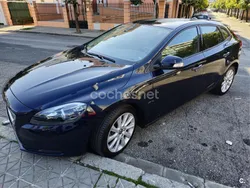 Azul Usado 2016 Volvo V40 Momentum Familiar | 12.000 € (Precio justo)