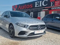 Gris / plata Usado 2022 Mercedes A200 Berlina | 29.700 € (Precio justo)