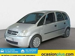 Plateado Usado 2005 Opel Meriva Essentia Monovolumen | 2200 € (Buen precio)