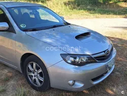 Gris / plata Usado 2009 Subaru Impreza Berlina | 5000 €
