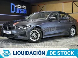 Gris / plata Usado 2021 BMW 320e Comfort Edition Berlina | 32.490 € (Un poco caro)