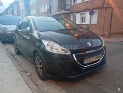 Negro Usado 2012 Peugeot 208 Active Utilitario | 3300 € (Super precio)