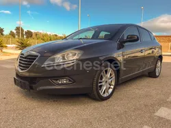 Negro Usado 2014 Lancia Delta Silver Berlina | 5999 €