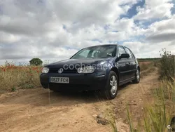 Azul Usado 2002 VW Golf IV Conceptline Berlina | 2300 € (Buen precio)