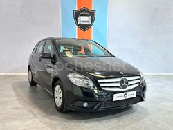 Negro Usado 2012 Mercedes B180 Monovolumen | 9990 € (Buen precio)
